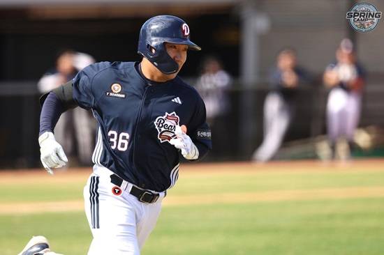 두산 베어스 외야수 추재현이 30일 잠실 삼성전을 앞두고 첫 1군 콜업을 받았다. 두산 베어스