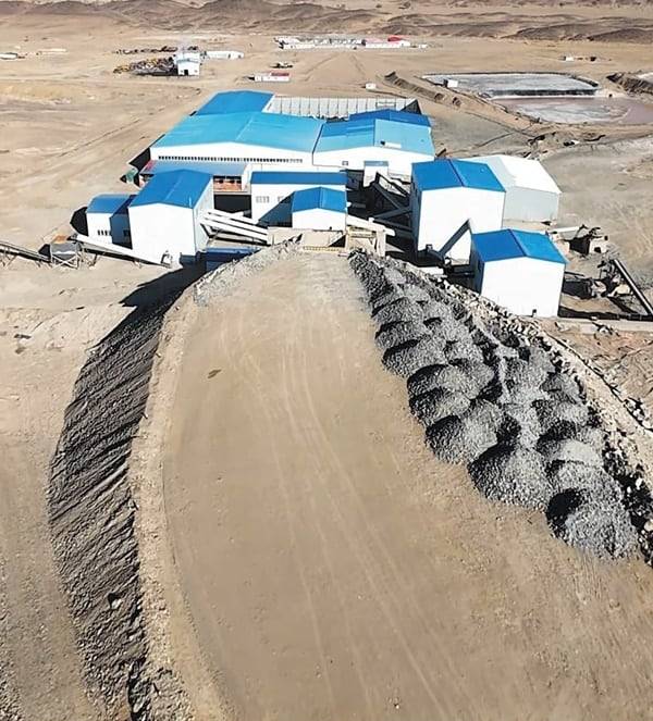 회사 측이 118조원어치 광물이 매장돼 있다고 밝혔던 몽골 광산도 ‘실적 뻥튀기’ 의혹이 불거졌다./금양 유튜브