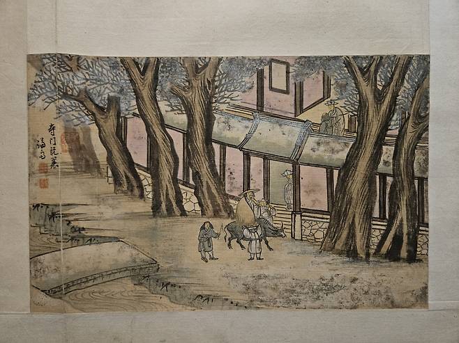 "Taking Off Raincoat at the Temple Gate" by Jeong Seon is on display at  theHoam Museum of Art. (Park Yuna/The Korea Herald)