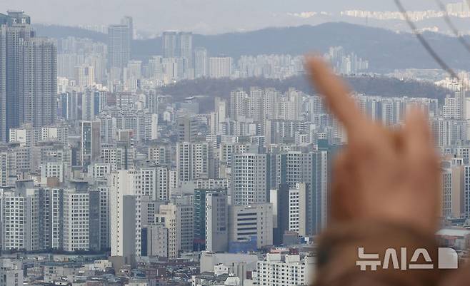 서울 남산에서 바라본 아파트 단지. 뉴시스 자료사진.