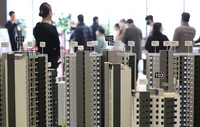 신축 아파트 분양 모델하우스 현장. 사진=연합뉴스