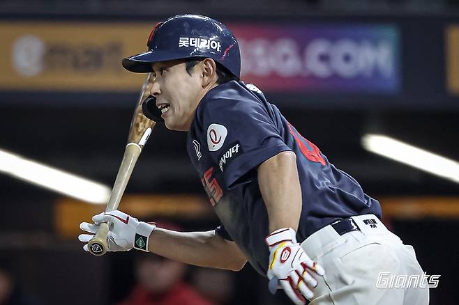 롯데 자이언츠 외야수 황성빈. (롯데 자이언츠 제공)