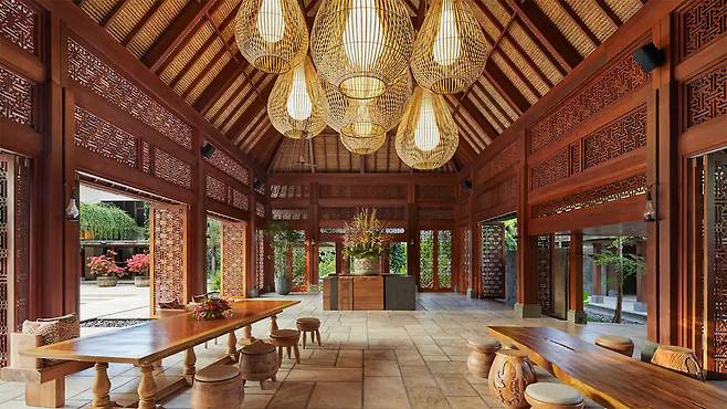 안다즈 발리 로비. 사진제공|팜투어