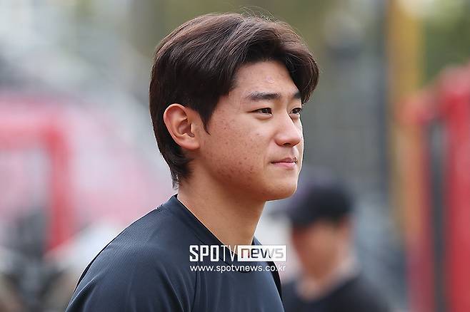 ▲ 개막전 두 번째 타석부터 햄스트링 부상으로 전열에서 이탈하며 아직 복귀하지 못하고 있는 김도영 ⓒ곽혜미 기자