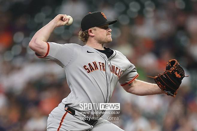▲ 샌프란시스코 에이스 로건 웹은 이날 7이닝 동안 1실점으로 역투를 펼치며 팀 승리를 이끈 주역으로 자리했다