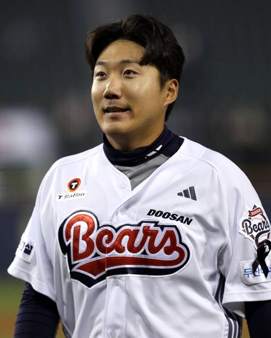 두산 베어스가 2일 잠실 키움전 승리로 2연패에서 탈출했다. 선발 투수 최승용의 퀄리티 스타트 쾌투와 함께 이영하의 멀티 이닝 소화가 빛났다. 또 시즌 첫 안타와 결승점을 유도한 외야수 추재현도 첫 선발 출전 경기에서 강한 인상을 남겼다. 두산 베어스