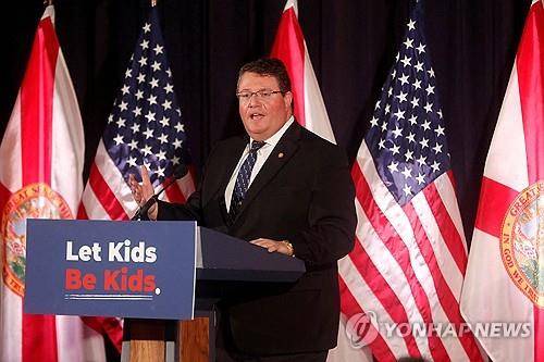 플로리다 연방하원의원 보선에서 승리한 랜디 파인 [로이터 연합뉴스 자료사진. 재판매 및 DB금지]