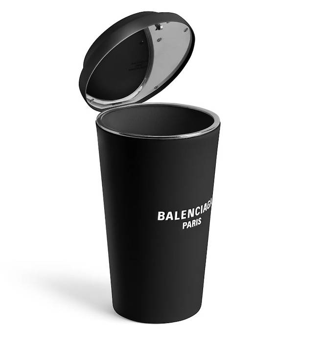 발렌시아가 홈페이지.