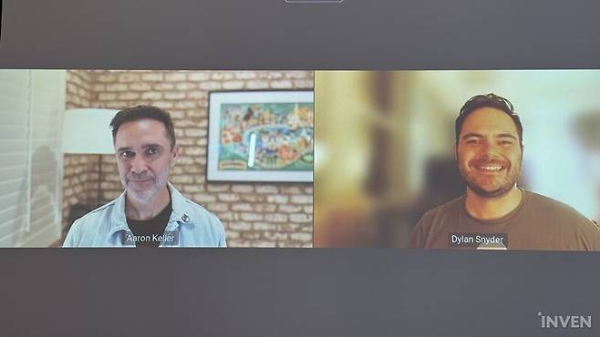 ▲ 아론 켈러 게임플레이 디렉터(좌) / 딜런 스나이더 선임 디자이너(우)