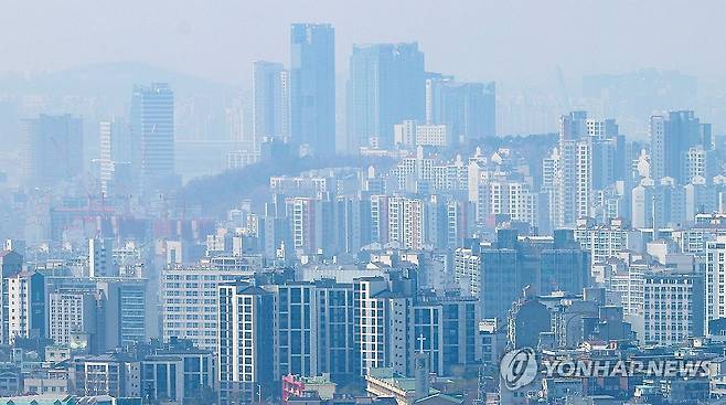 서울 남산에서 바라본 서울 아파트 단지 모습 [연합뉴스 자료사진]