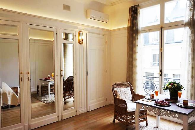 샹젤리제에 위치한 아파트 숙소 / 사진=에어비앤비