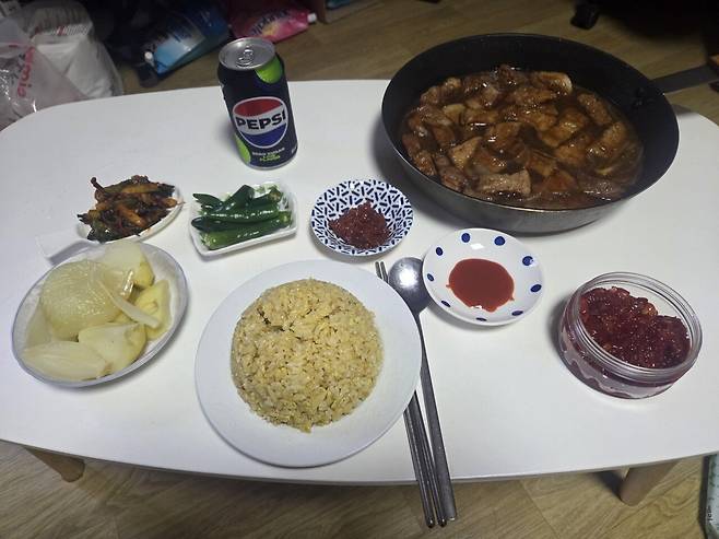 20250406_175835.jpg 저도 저녁먹어요.