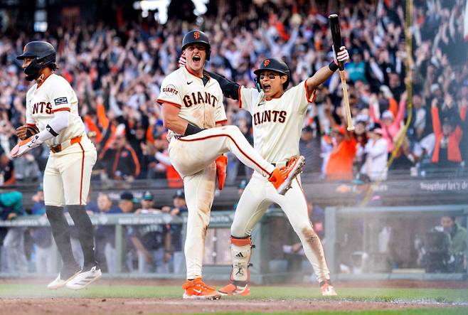 <yonhap photo-3401=""> 로이터=연합뉴스</yonhap>