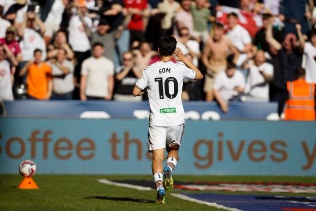 ‘BBC’는 “엄지성의 골은 스완지에 4경기 만에 첫 승리를 안겼다”고 이야기했다. 사진=스완지 시티 SNS