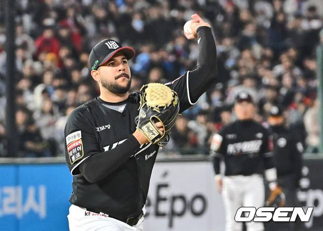 [OSEN=부산, 이석우 기자] KT 위즈 헤이수스 111 2025.03.28 /