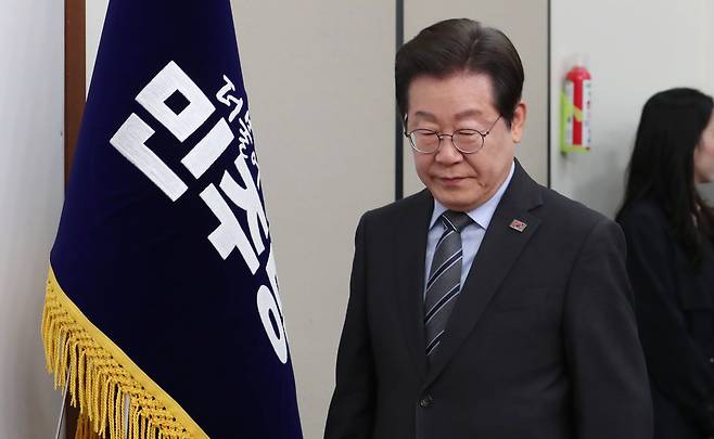 더불어민주당 이재명 대표가 7일 오전 서울 여의도 국회에서 열린 최고위원회의에 참석하고 있다. /남강호 기자