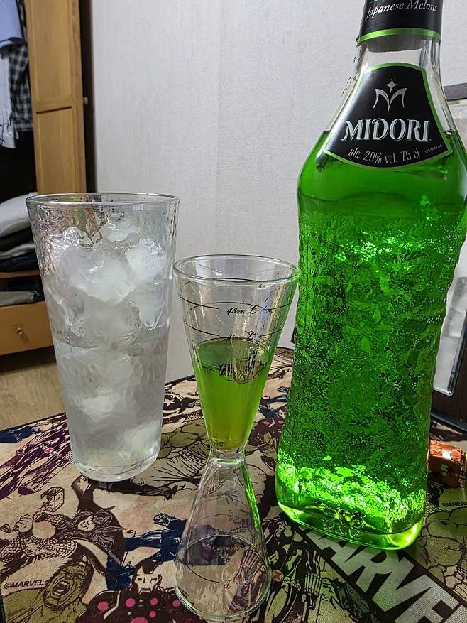 KakaoTalk_20250407_185618386_01.jpg 오늘의 칵테일