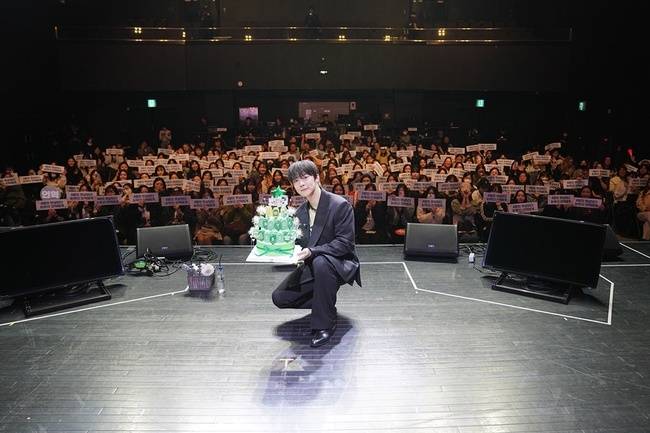 YY엔터테인먼트 제공