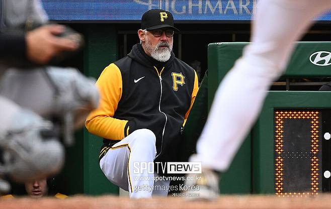 ▲ 시즌 초반 부진으로 팬들의 야유를 받는 등 입지가 위태해진 데릭 쉘튼 피츠버그 감독