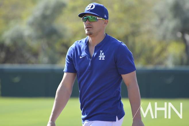 (다저스 키케 에르난데스. 올 시즌 타율 0.091로 부진하다)