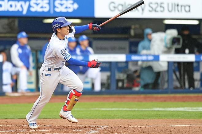 삼성 이재현은 지난시즌 종료 후 미국에서 ‘특훈’을 진행했다. 올시즌 장타력이 올라갔다. 사진 | 삼성 라이온즈