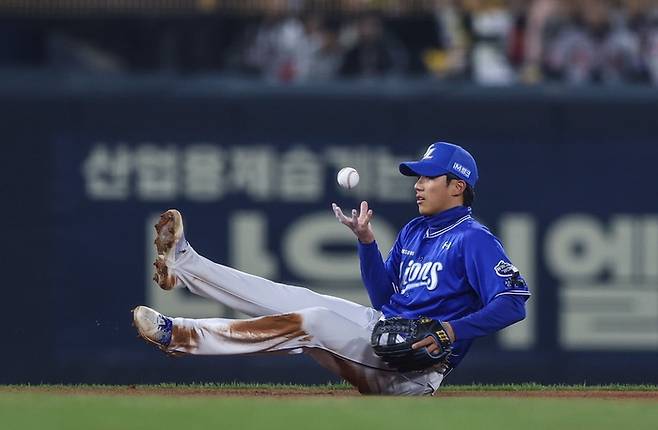 삼성 이재현은 타격에 더해 수비에서도 좋은 경기력을 보인다. 사진 | 삼성 라이온즈