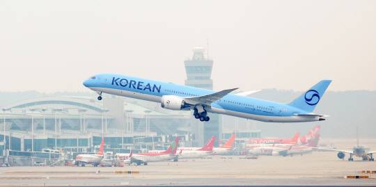 대한항공 항공기가 이륙하는 모습. 뉴시스