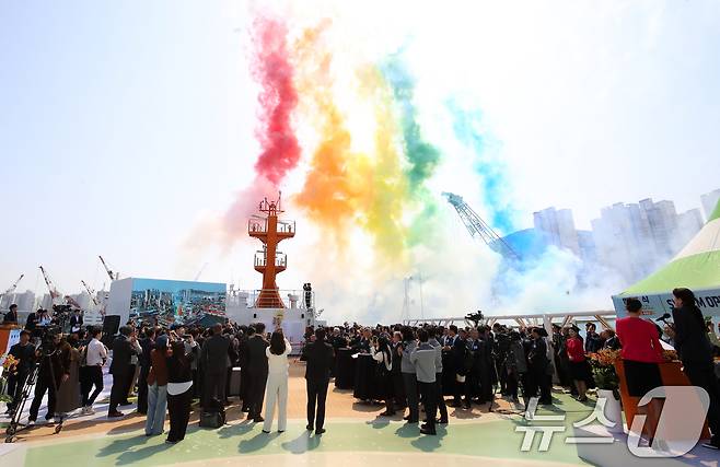9일 부산 영도구 대선조선 영도조선소에서 '팬스타 미라클호' 명명식이 열리고 있다. 2025.4.9/뉴스1 ⓒ News1 윤일지 기자