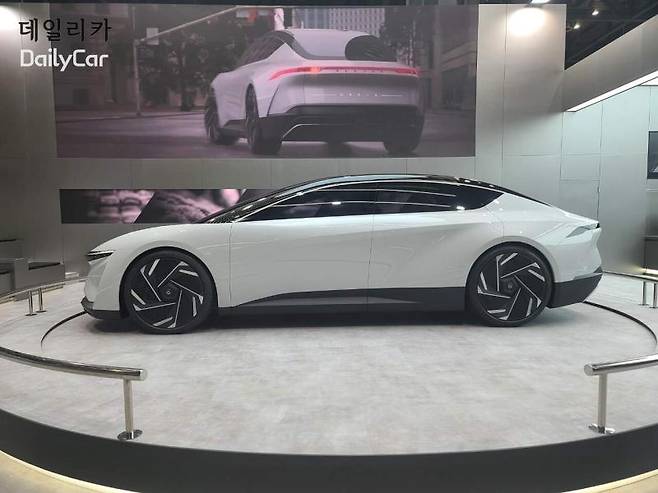 서연이화, 전기 콘셉트카 오아시스(OASIS) (2025 서울모빌리티쇼)