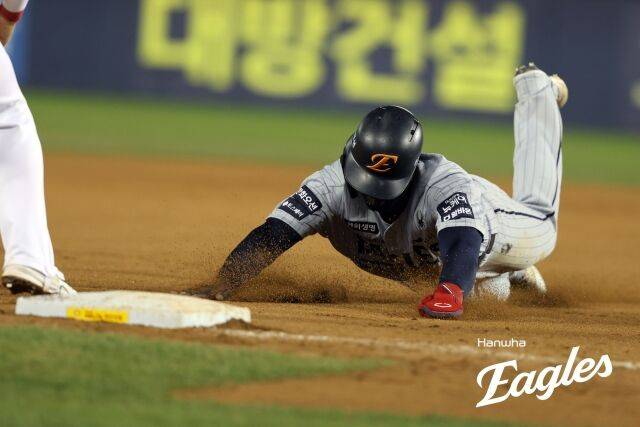 한화 이글스 에스테반 플로리얼./한화 이글스