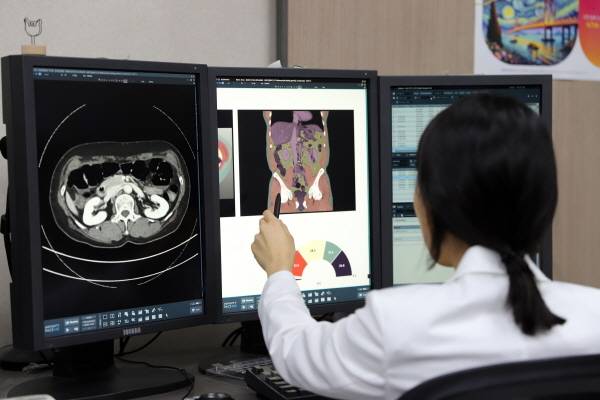 병원에서 실제 딥캐치를 사용하고 있는 사진 (제공=메디컬아이피)