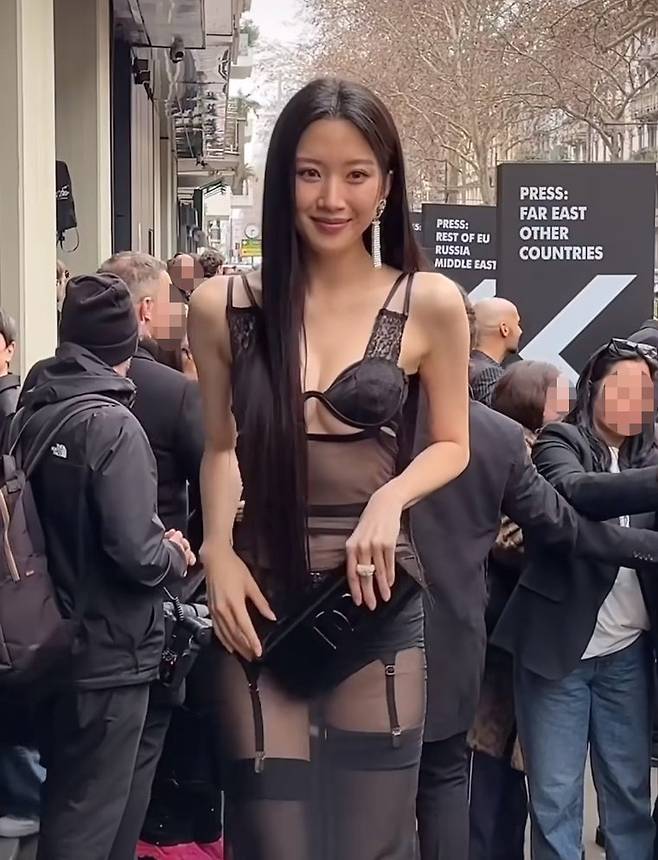 사진｜코스포폴리탄 SNS 영상캡처