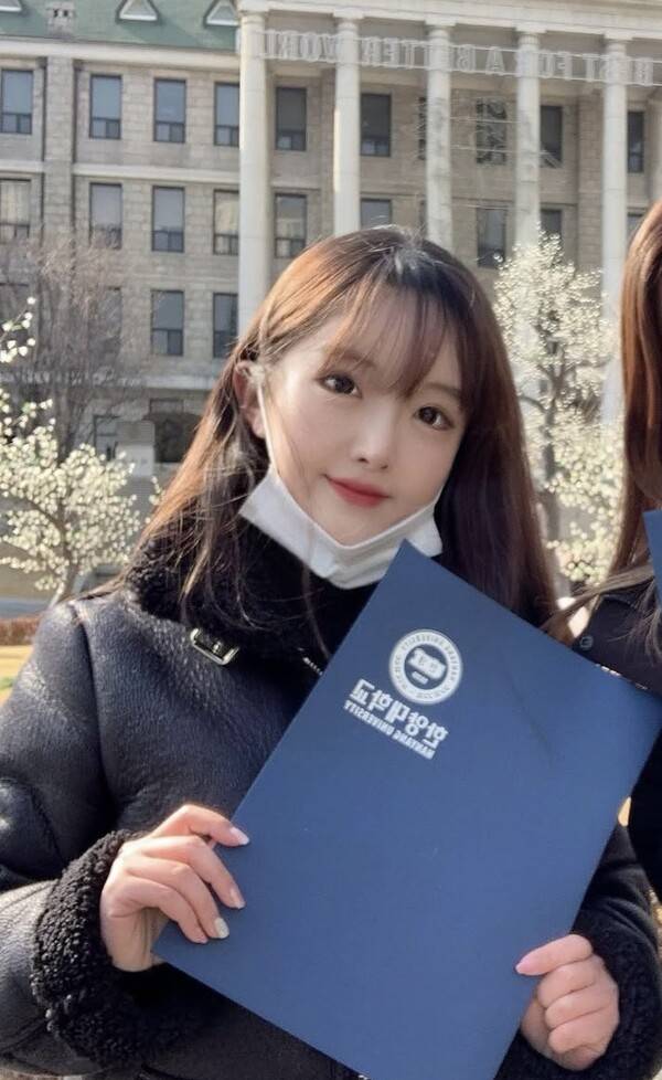 ⓒ한양대 어학당을 수료한 타케시타 미호