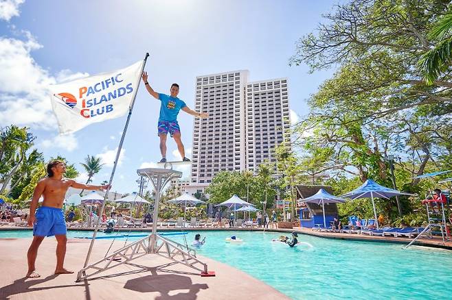 태평양 푸른 바다 품은 괌... 내달까지 저렴하게 즐