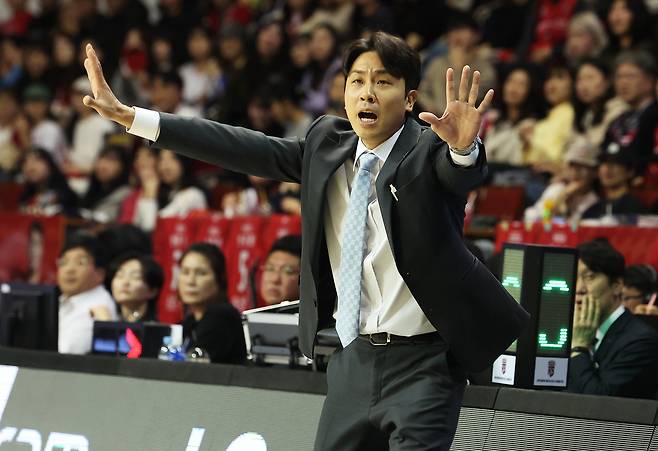 프로농구 고양 소노의 김태술 감독. [연합]