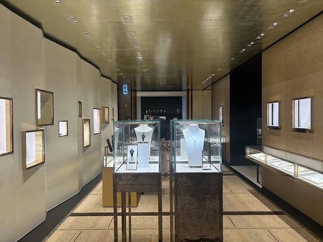 신세계 더 헤리티지 샤넬 매장. 황소영 기자 fangso@donga.com