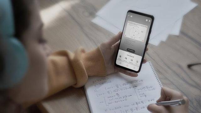 콴다 이용자가 앱을 이용해 수학 문제를 풀고 있다. 매스프레소 제공