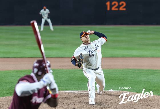 11일 대전 키움 히어로즈전에서 6이닝 무실점으로 역투한 한화 류현진. 사진 한화 이글스