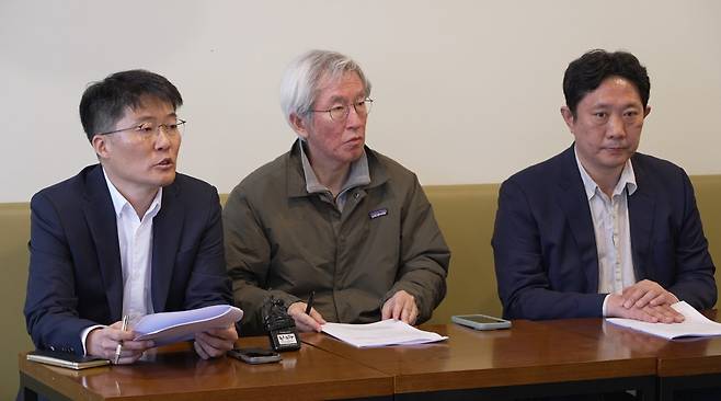 ▲ 지난 10일 뉴스타파는 서울 충무로 뉴스타파함께센터에서 ‘윤석열 명예훼손’ 사건 관련 정치인과 관료 3명을 민형사 고소하는 기자회견을 진행했다.