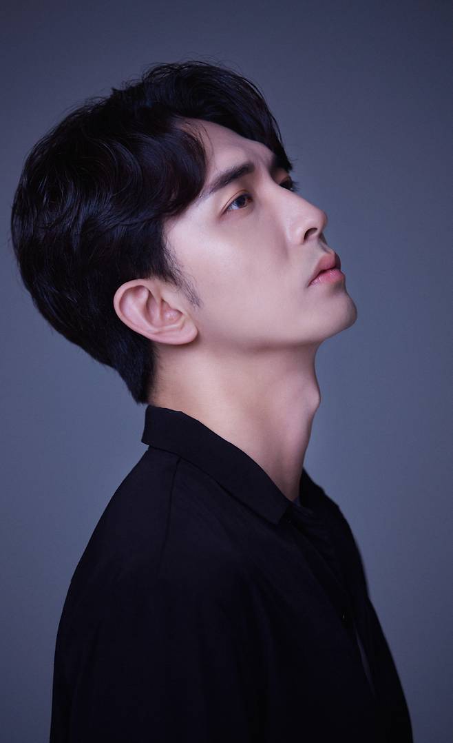 배우 윤나무, 그램엔터테인먼트