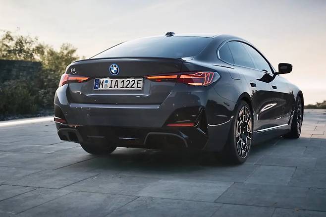 BWM 뉴 i4 eDrive40