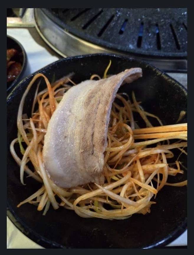 전주 고기 무한뷔페 8,000원 호불호 ??????