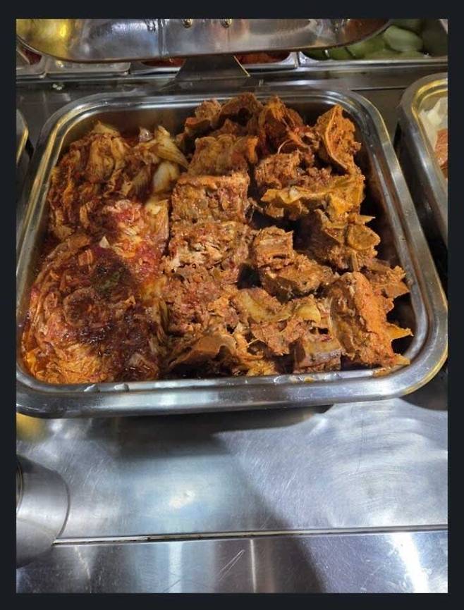 전주 고기 무한뷔페 8,000원 호불호 ??????