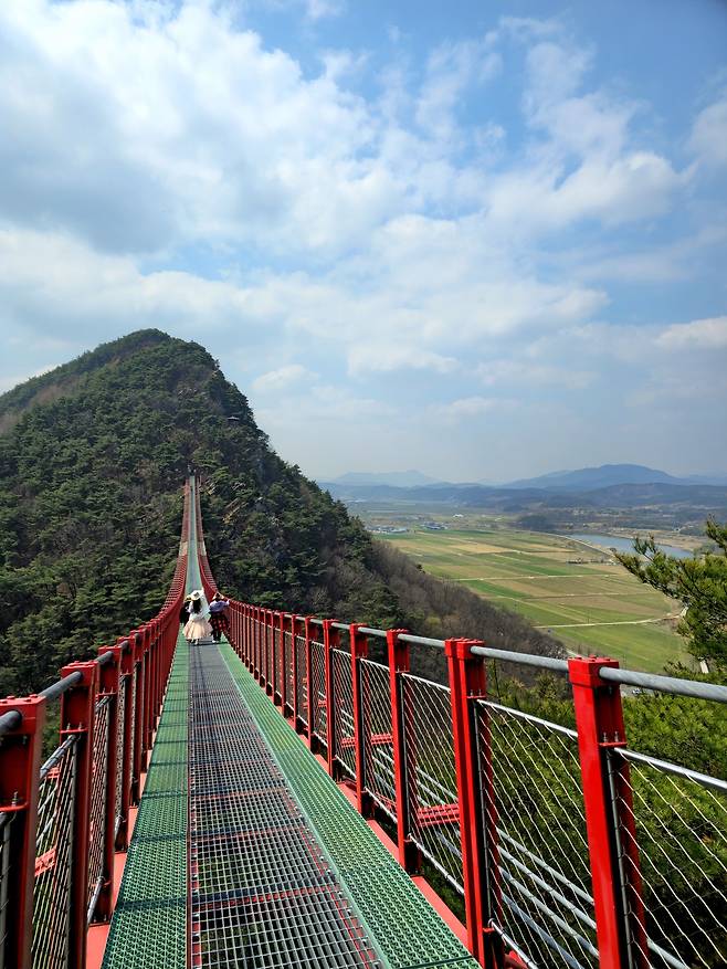 채계산 출렁다리.