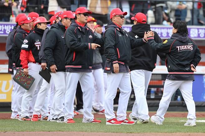 ▲ KIA는 치고 올라갈 동력을 만들기 위해 팀 분위기를 수습할 필요가 있다 ⓒKIA타이거즈
