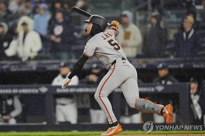 시즌 1호 홈런을 때린 샌프란시스코 이정후 [AP=연합뉴스]