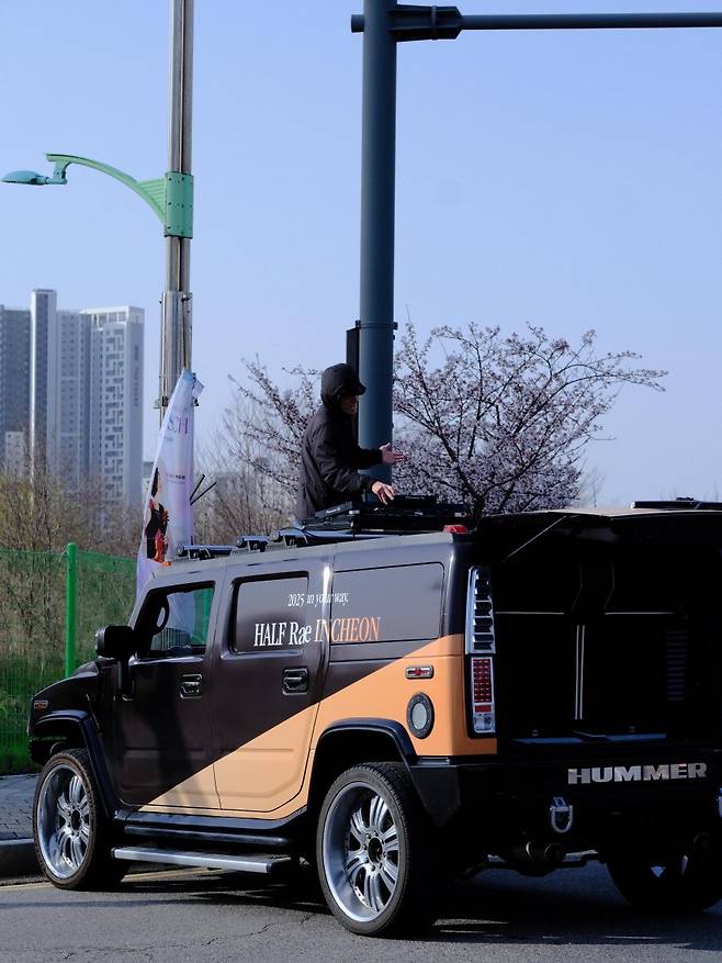 098ef300b0816cf52095e69236ef203e7b9d7818a82d73903f