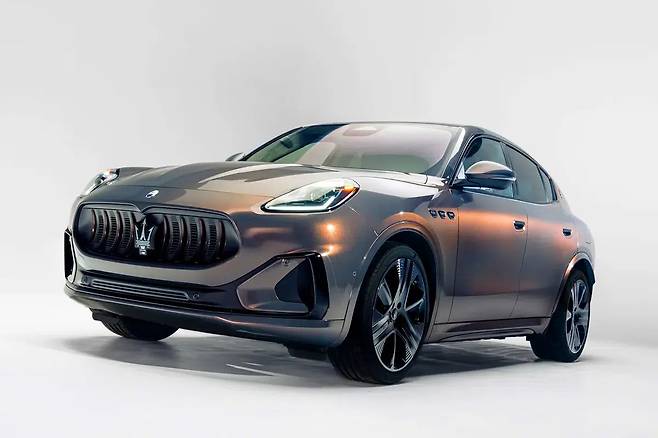 마세라티 그레칼레 죠르제띠 에디션