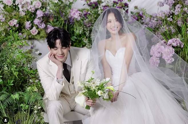 배우 로빈 데이아나, 김서연 인스타그램