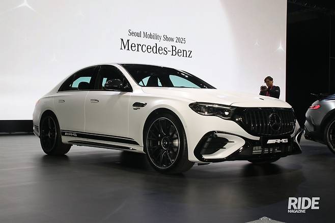 E 53 하이브리드 4MATIC+ 에디션 1